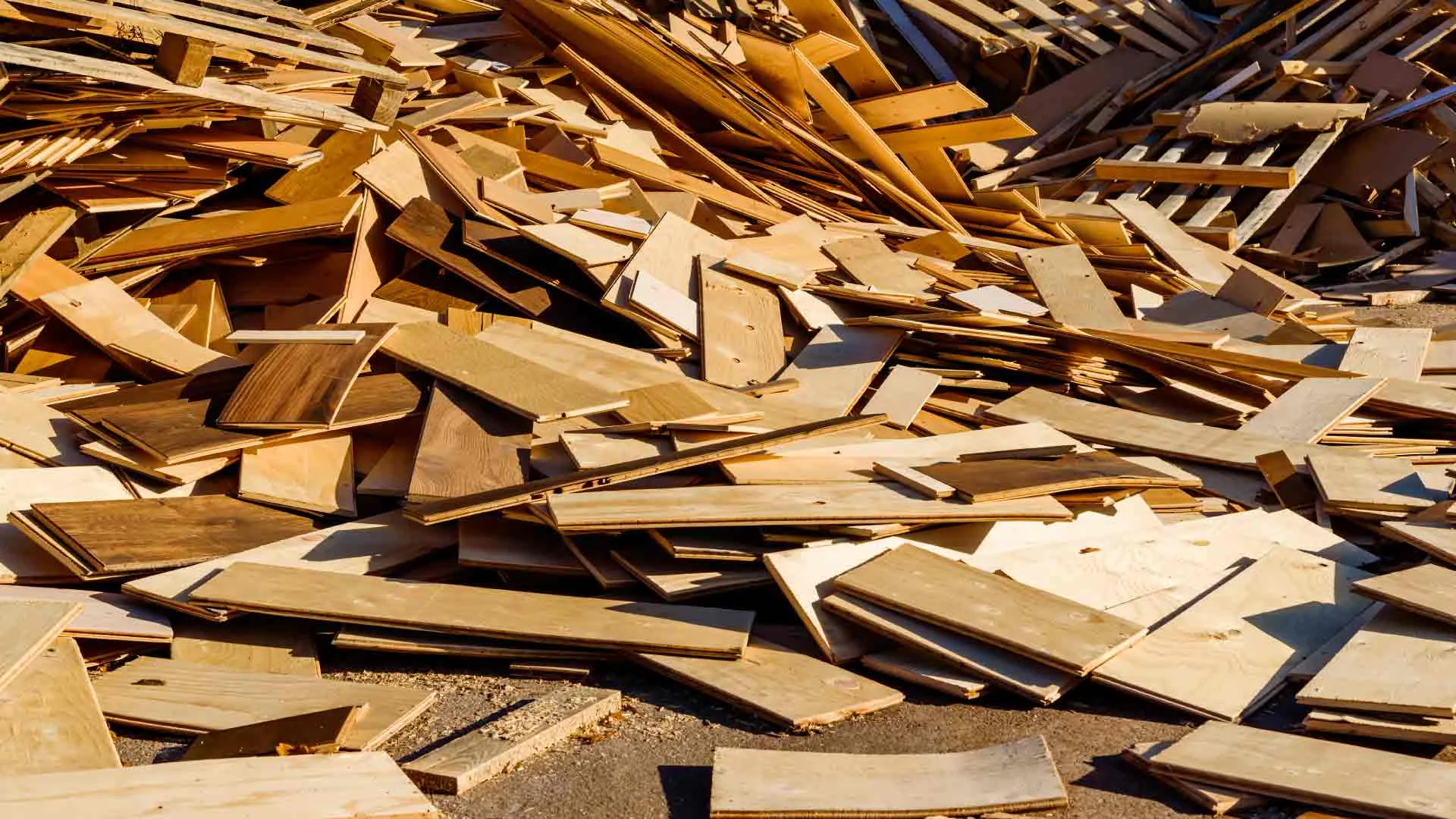 Gỗ Tái Chế: Câu Chuyện Bền Vững Từ Pallet Đến Không Gian Sống Độc Đáo - vật liệu Gỗ An Cường