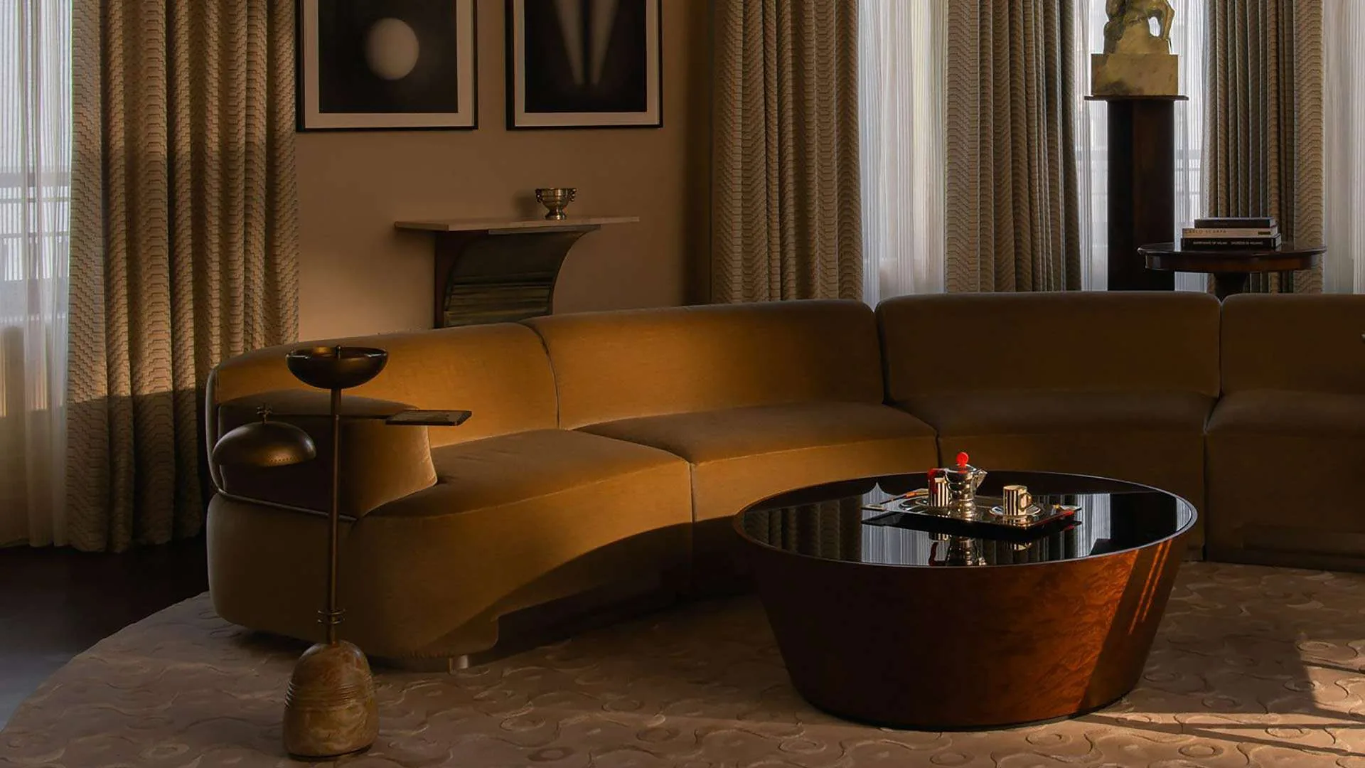 Phong Cách Nội Thất Art Deco: Sự Giao Thoa Giữa Xa Hoa Và Hiện Đại - vật liệu Gỗ An Cường